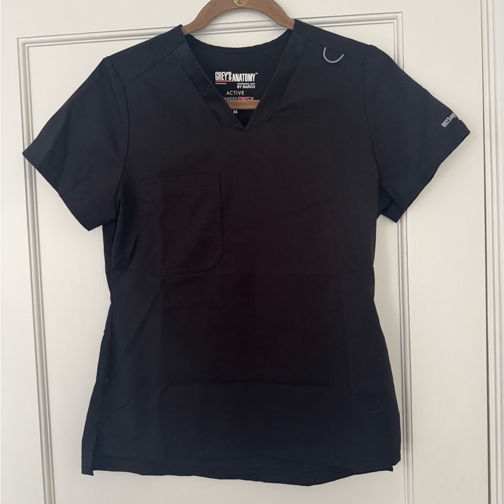Grey’s Anatomy Barco One Black Women's Scrub Top